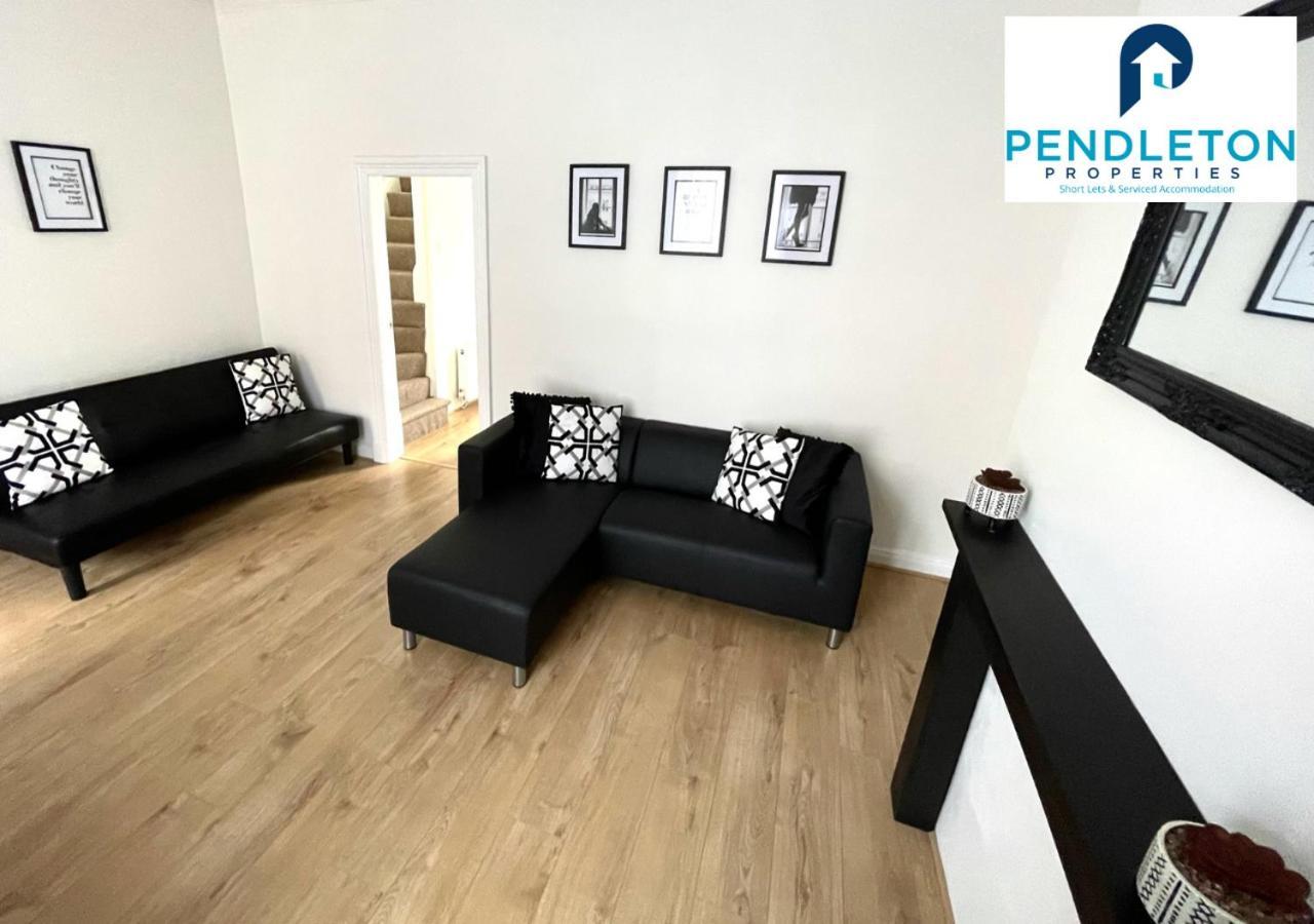 Modern 3 Bed House With Free Parking And Wi-Fi Villa Preston  Exterior foto